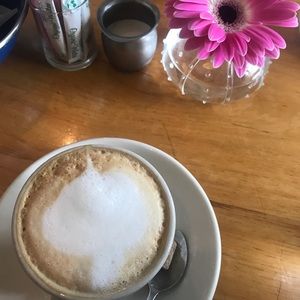 Meet your Posher, Dalia